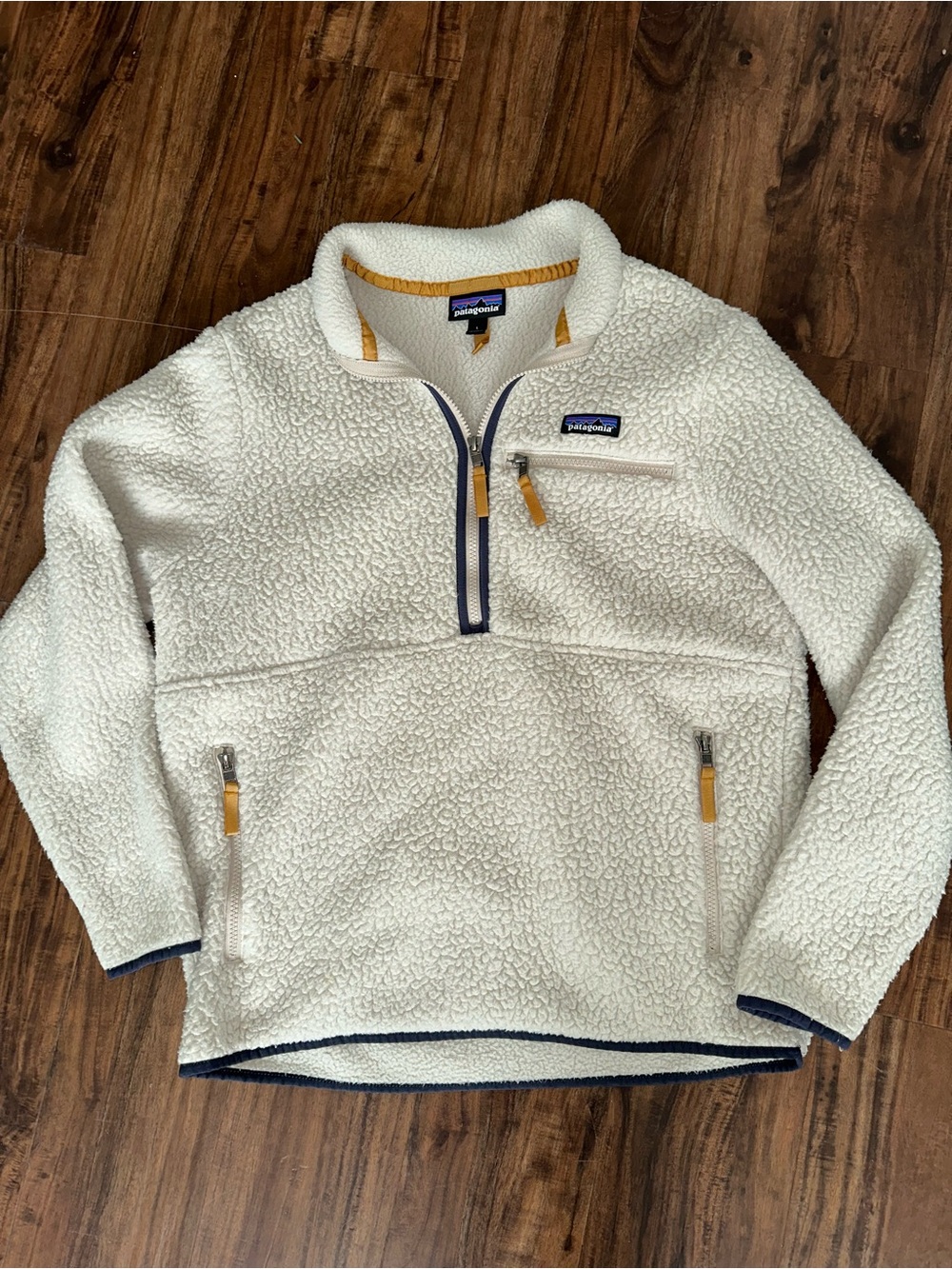 Women's Retro Pile Marsupial Fleece Pullover